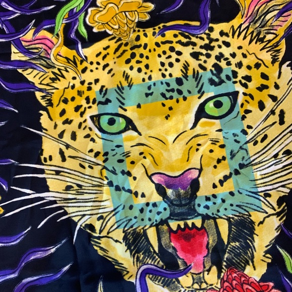 Lularoe Lion Polyester Scarf scarve wrap - Picture 4 of 4